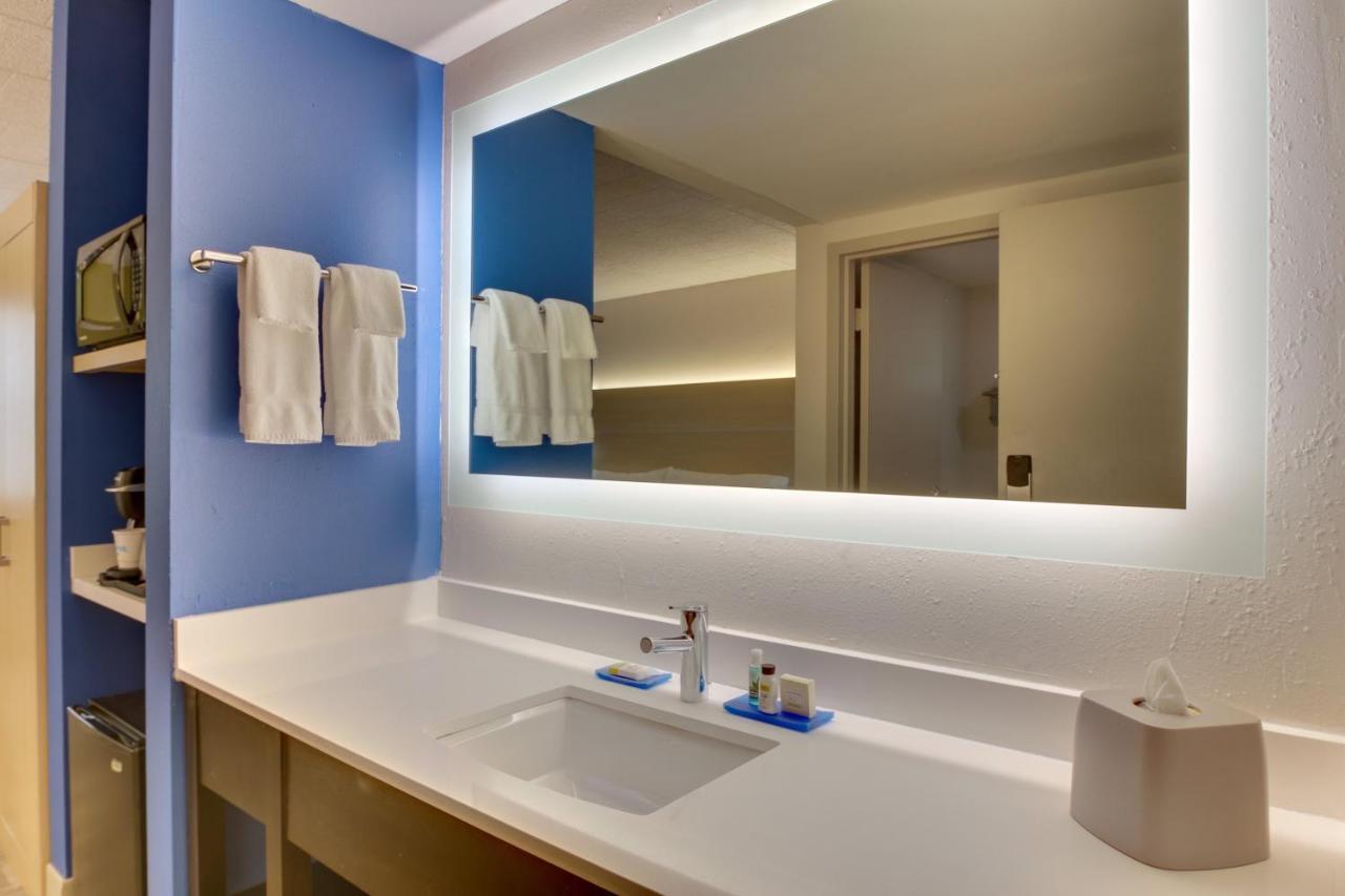 Holiday Inn Express Pittston - Scranton Airport By Ihg Exteriér fotografie